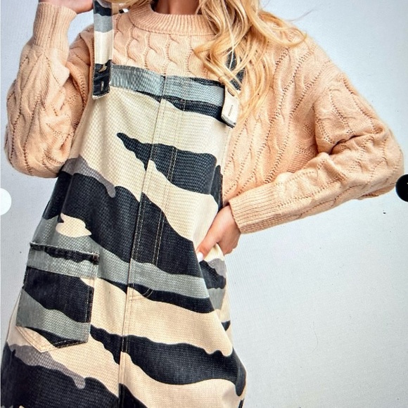 easel Denim - Easel Cream and Black Overalls